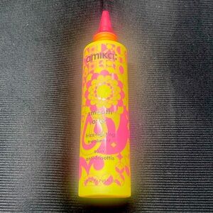 Amika smooth over frizz fighting treatment
